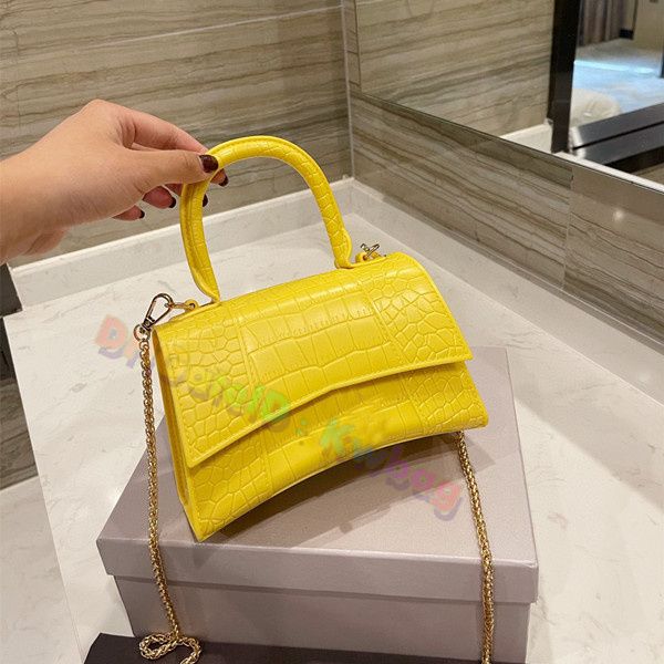 2021ins classic totes luxurys designers bags high-grade crossbody handbags shoulder bag women clutch purse quality wallet hobos fashion mult
2021ins classic totes luxurys designers bags high-grade crossbody handbags shoulder bag women clutch purse quality wallet hobos fashion mult
