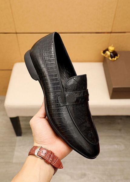 gentlemen party wedding dress shoes 2022 mens formal office oxfords business slip on casual loafers brand designer flat shoes size 38-45, Black
gentlemen party wedding dress shoes 2022 mens formal office oxfords business slip on casual loafers brand designer flat shoes size 38-45, Black