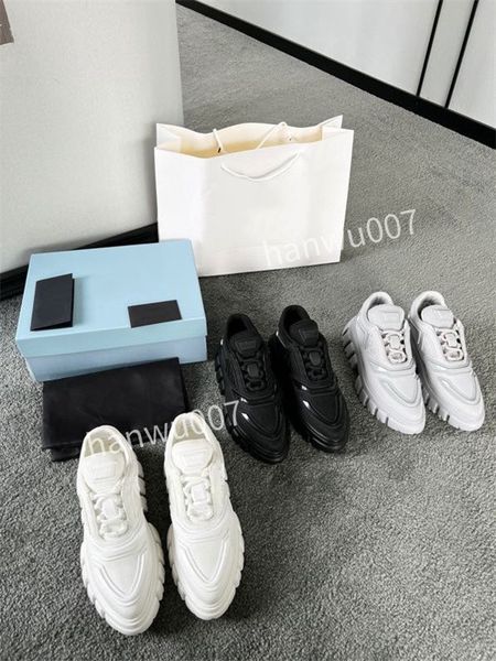2022 boots fur flats cotton women winter 35-40 snow shoes platform short pulsh slippers suede warm botas zh211003, Black
2022 boots fur flats cotton women winter 35-40 snow shoes platform short pulsh slippers suede warm botas zh211003, Black