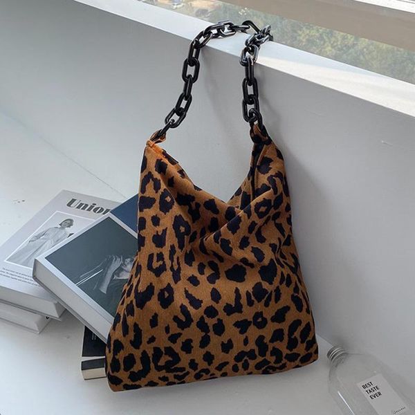 shoulder bags leopard bag women large capacity handbags 2021 fashion underarm casual chain folds tote shopping and travel
shoulder bags leopard bag women large capacity handbags 2021 fashion underarm casual chain folds tote shopping and travel