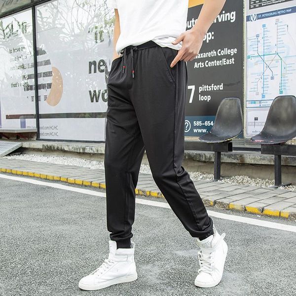 high grade embroidered thread pressing pants for men's slim fitting leggings with elastic rope waist and sportswear, Black
high grade embroidered thread pressing pants for men's slim fitting leggings with elastic rope waist and sportswear, Black