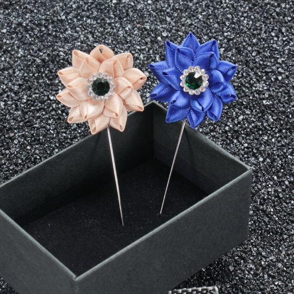 luxury designers new men's suit neckpin exquisite brooch diamond brooch sticky butterfly needle xmas gifts, Gray
luxury designers new men's suit neckpin exquisite brooch diamond brooch sticky butterfly needle xmas gifts, Gray