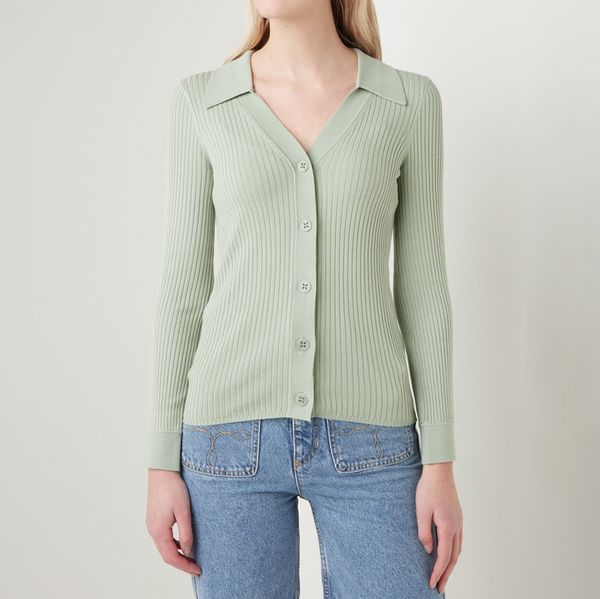 2021 autumn fall long sleeve v neck green solid color knitted single-breasted knitted tees women fashion knits g1212009, White
2021 autumn fall long sleeve v neck green solid color knitted single-breasted knitted tees women fashion knits g1212009, White