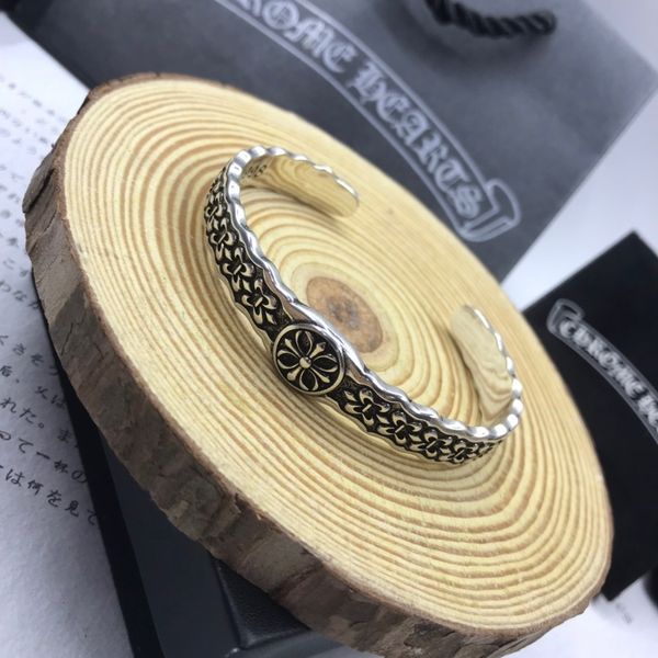 classic crosin ch croquet diamond wave edge open bracelet with simple personality cross pattern for men's and women's bracelets
classic crosin ch croquet diamond wave edge open bracelet with simple personality cross pattern for men's and women's bracelets