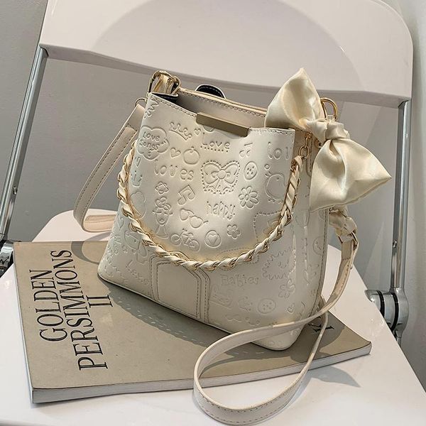 shoulder bags bag women's summer 2021 fashion net red messenger ins niche design advanced single bucket
shoulder bags bag women's summer 2021 fashion net red messenger ins niche design advanced single bucket