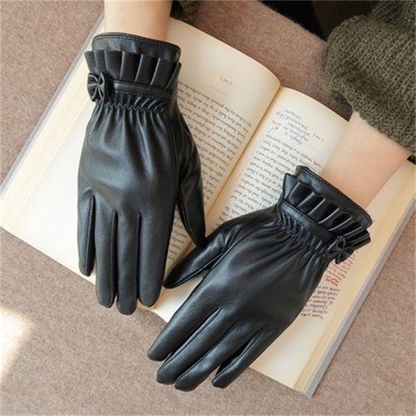 ladies autumn and winter touch screen plush warm pu leather lovely gloves cycling driving thi cold proof, Blue;gray
ladies autumn and winter touch screen plush warm pu leather lovely gloves cycling driving thi cold proof, Blue;gray