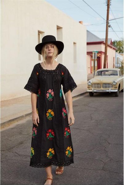 casual dresses bohemia embroidery flowers women square collar short sleeve loose dress 2021 est designer big size lace hollow out long, Black;gray
casual dresses bohemia embroidery flowers women square collar short sleeve loose dress 2021 est designer big size lace hollow out long, Black;gray