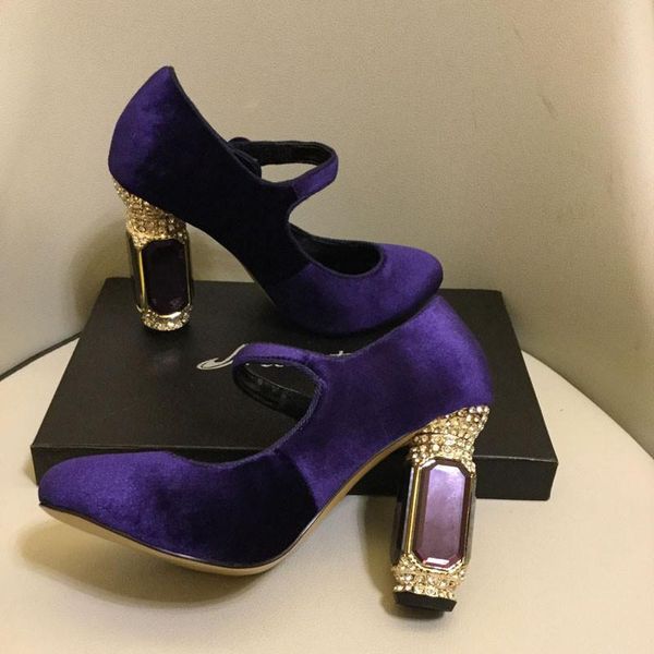 dress shoes big size retro pumps women crystal heels leather luxury chaussures femme party zapatos de mujer, Black
dress shoes big size retro pumps women crystal heels leather luxury chaussures femme party zapatos de mujer, Black