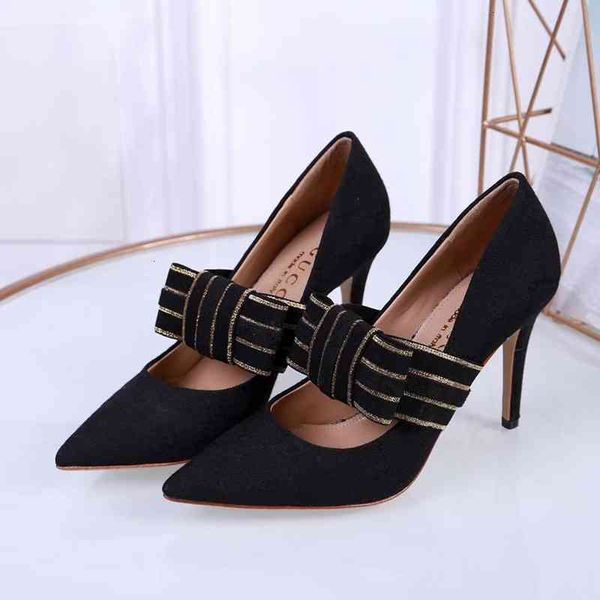 0e5s women high heels sandals slippers mules slides pumps loafers ballerinas sneakers dress shoes, Black;white
0e5s women high heels sandals slippers mules slides pumps loafers ballerinas sneakers dress shoes, Black;white