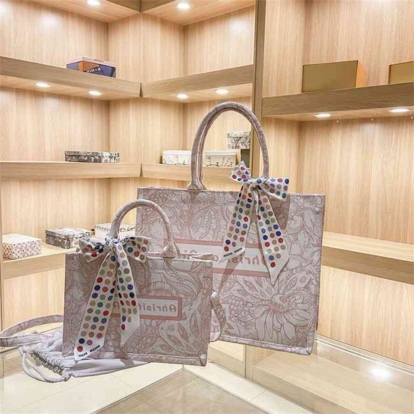 handbag2021 new korean printing versatile portable one shoulder messenger bag for female studentsgg bag
handbag2021 new korean printing versatile portable one shoulder messenger bag for female studentsgg bag