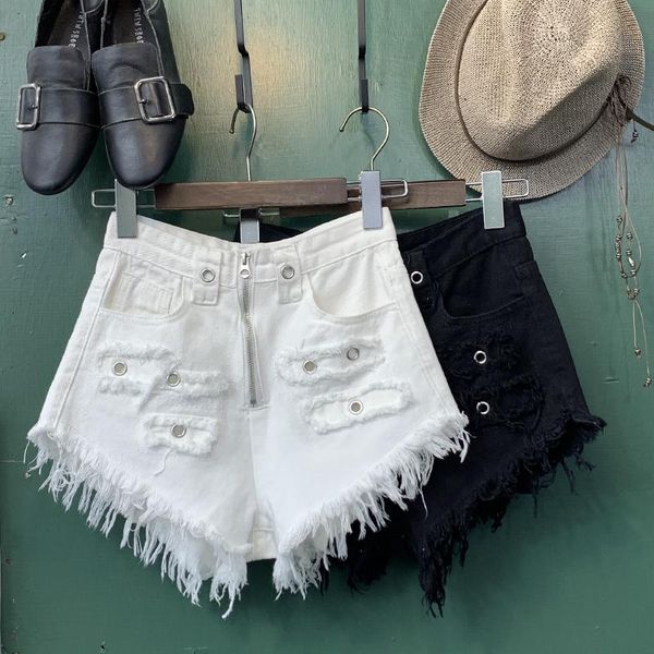 women's shorts 2021 summer fashion rivets denim women high waist tassel wide leg jeans, White;black
women's shorts 2021 summer fashion rivets denim women high waist tassel wide leg jeans, White;black