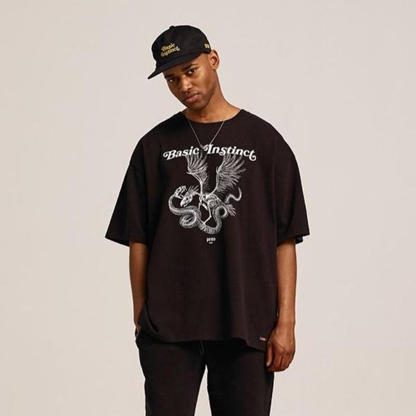men's t-shirts peso 1:1 quality flying dragon animal skeleton print women men casual cotton oversized heavy fabric tee, White;black
men's t-shirts peso 1:1 quality flying dragon animal skeleton print women men casual cotton oversized heavy fabric tee, White;black