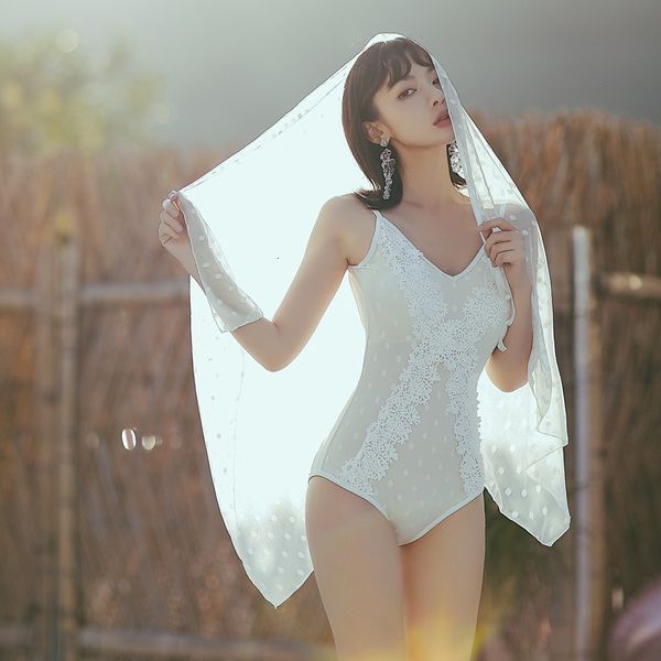 monokini female swimsuit will see red swimming suit push up cover polyester, White;black
monokini female swimsuit will see red swimming suit push up cover polyester, White;black
