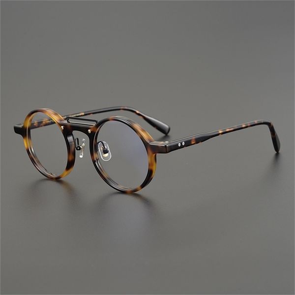 73% off factory sale dark green niche high texture personalized round plate glasses frame height count tide 147, White;black
73% off factory sale dark green niche high texture personalized round plate glasses frame height count tide 147, White;black