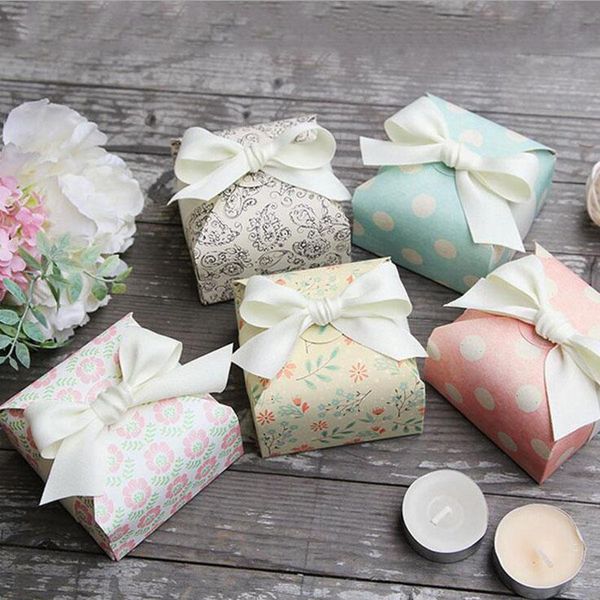 gift wrap 10pcs/lot flower wedding cake box chocolate muffin biscuits baking package home decoration
gift wrap 10pcs/lot flower wedding cake box chocolate muffin biscuits baking package home decoration