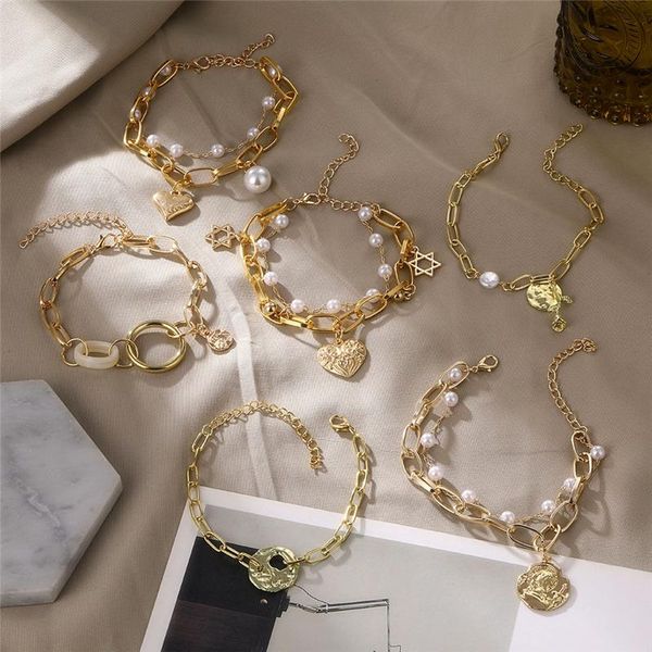 charm bracelets gold color thick chain imitation pearl bracelet bangle for women fashion coin flower star heart wedding jewelry, Golden;silver
charm bracelets gold color thick chain imitation pearl bracelet bangle for women fashion coin flower star heart wedding jewelry, Golden;silver