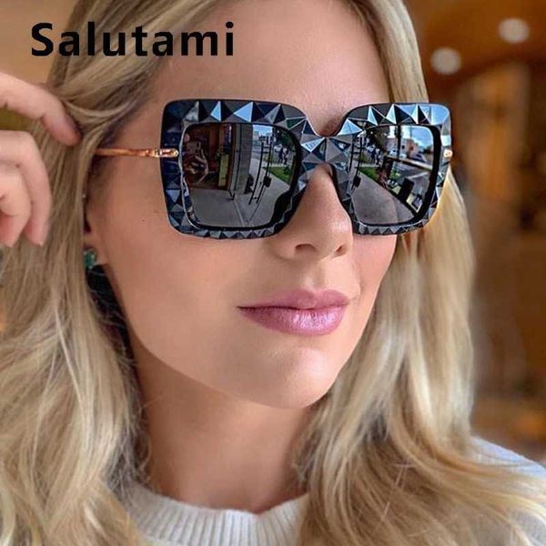 sun glasses unique black square 3d glasses women luxury brand vintage oversized big men uv400 goggle alloy shades 2021, White;black
sun glasses unique black square 3d glasses women luxury brand vintage oversized big men uv400 goggle alloy shades 2021, White;black