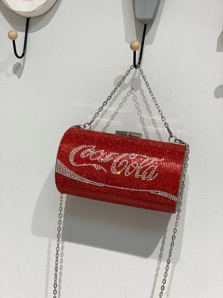handbag 2021 cola crystal bag banquet hand set diamond dinner metal water drill, Black;red
handbag 2021 cola crystal bag banquet hand set diamond dinner metal water drill, Black;red