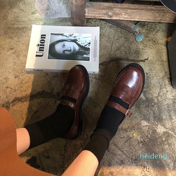 british style luxury designer vintage buckle shoes brand girls casual heels pumps students simple soft leather 2021, Black
british style luxury designer vintage buckle shoes brand girls casual heels pumps students simple soft leather 2021, Black
