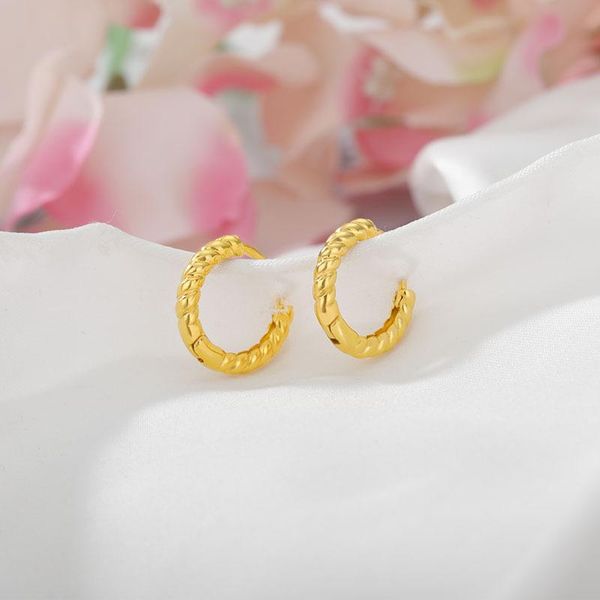 hoop & huggie round fashion metal earrings for women twisted geometric party jewelry, Golden;silver
hoop & huggie round fashion metal earrings for women twisted geometric party jewelry, Golden;silver