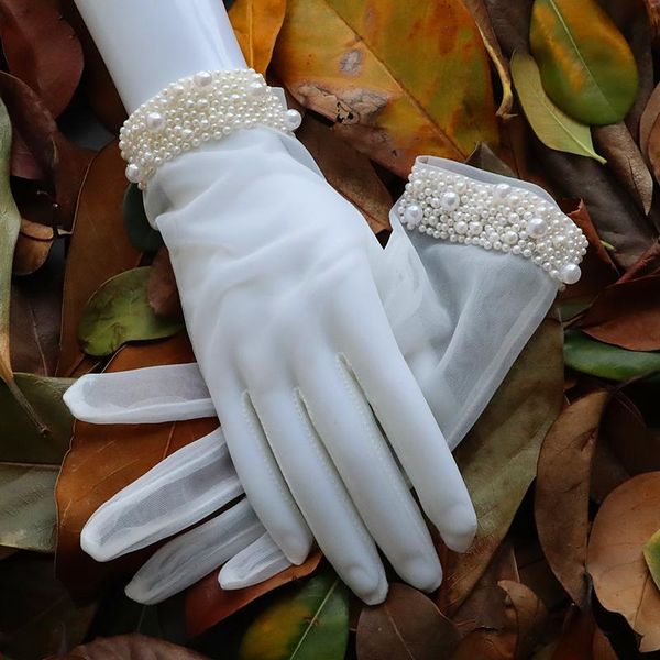 bridal gloves wedding bride bridesmaid princess evening party dance white tulle crystal yarn elastic lace plastic pearl beading
bridal gloves wedding bride bridesmaid princess evening party dance white tulle crystal yarn elastic lace plastic pearl beading