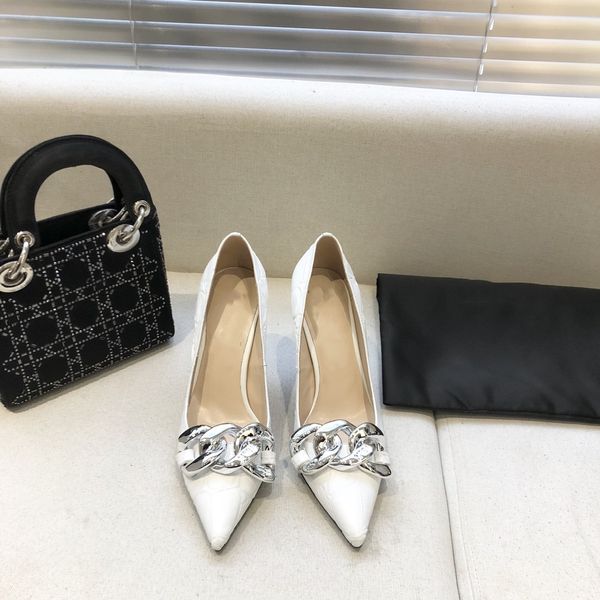 luxury metal brand buckle imported cobblestone women's sandals wear resistant velvet anti slip slippers sandals, Black
luxury metal brand buckle imported cobblestone women's sandals wear resistant velvet anti slip slippers sandals, Black