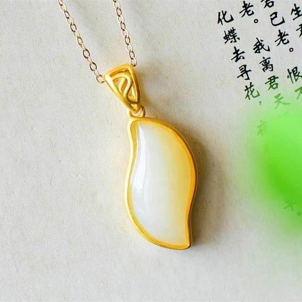 chains s silver natural hetian white chalcedony shape plant pendant necklace chinese retro niche craft women's brand jewelry
chains s silver natural hetian white chalcedony shape plant pendant necklace chinese retro niche craft women's brand jewelry