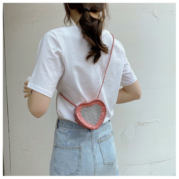 pu leather women heart-shaped coin purse fashion design ladies mini shoulder crossbody bags female girls accessories handbags l
pu leather women heart-shaped coin purse fashion design ladies mini shoulder crossbody bags female girls accessories handbags l
