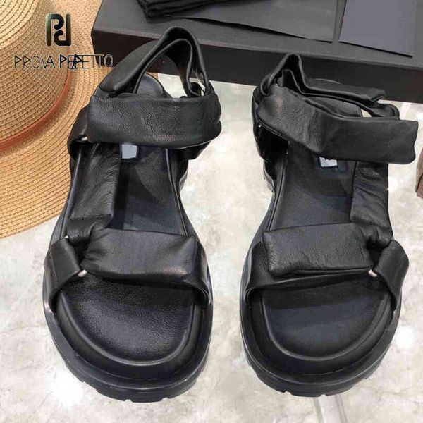 70% off wholesale sandals flip-flops spring summer new thick-soled sponge cake velcro roman shoes leather casual women's sandals, Black
70% off wholesale sandals flip-flops spring summer new thick-soled sponge cake velcro roman shoes leather casual women's sandals, Black