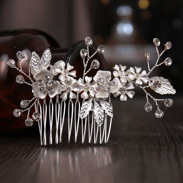 bridal hair comb clip headband wedding hair accessories rhinestone flower bridal hair accessories tiara headband head jewelrydio chan contac, Golden;white
bridal hair comb clip headband wedding hair accessories rhinestone flower bridal hair accessories tiara headband head jewelrydio chan contac, Golden;white