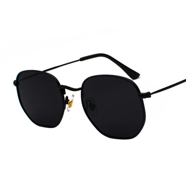 sunglasses 2021 vintage metal men brand designer sun glasses women female classic driving eyewear uv400 masculino, White;black
sunglasses 2021 vintage metal men brand designer sun glasses women female classic driving eyewear uv400 masculino, White;black
