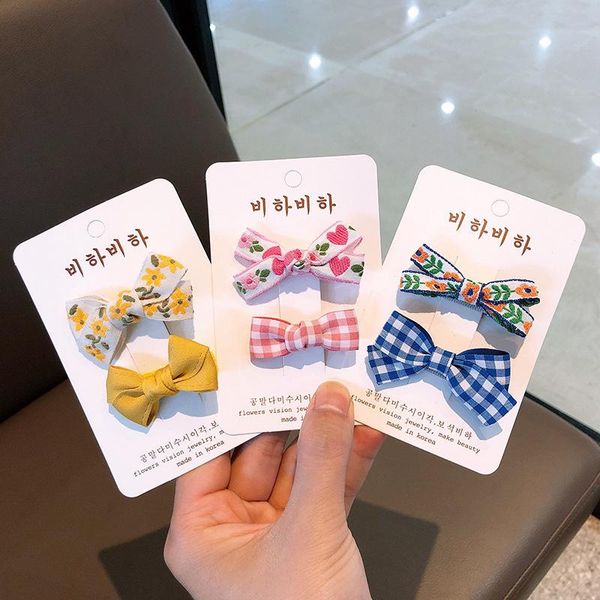 2pcs/lot floral embroidery hair clips kids accessories baby hairgrip girls barrettes children hairpins, Slivery;white
2pcs/lot floral embroidery hair clips kids accessories baby hairgrip girls barrettes children hairpins, Slivery;white