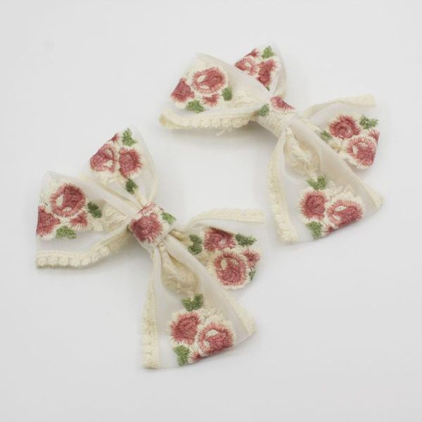 4pcs embroidery lace floral bow hairgrips girls big hair barrette cute oversized bowknot for women lady accessories, Slivery;white
4pcs embroidery lace floral bow hairgrips girls big hair barrette cute oversized bowknot for women lady accessories, Slivery;white