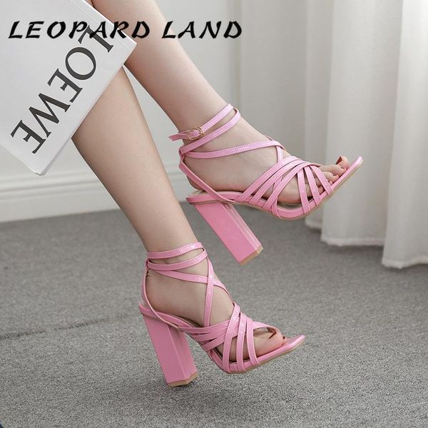 2021 summer fashion woman shoes square head pink open toe thick heeled high heel sandals women zl, Black
2021 summer fashion woman shoes square head pink open toe thick heeled high heel sandals women zl, Black