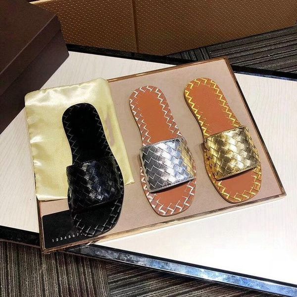 woven women slippers shoes summer genuine leather luxury flat vintage slip on slides sandals extra 42 size, Black
woven women slippers shoes summer genuine leather luxury flat vintage slip on slides sandals extra 42 size, Black