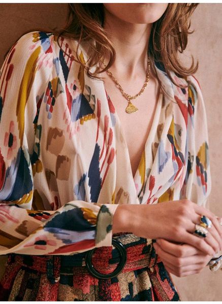 men's t-shirts 2021 summer women's floral printed blouse and cross v-neck oil-painted print wrap style long-sleeved loose vintage, White;black
men's t-shirts 2021 summer women's floral printed blouse and cross v-neck oil-painted print wrap style long-sleeved loose vintage, White;black