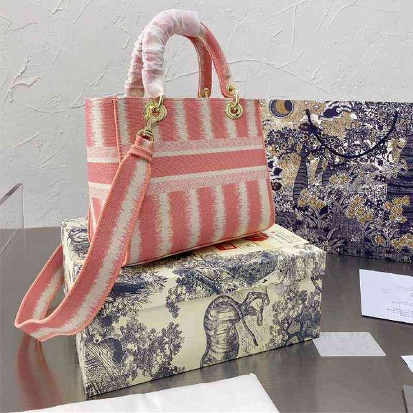 2021 new lady d-lite designer handbag fashion classic luxury brand ladies bag sac de luxe femme mochila
2021 new lady d-lite designer handbag fashion classic luxury brand ladies bag sac de luxe femme mochila