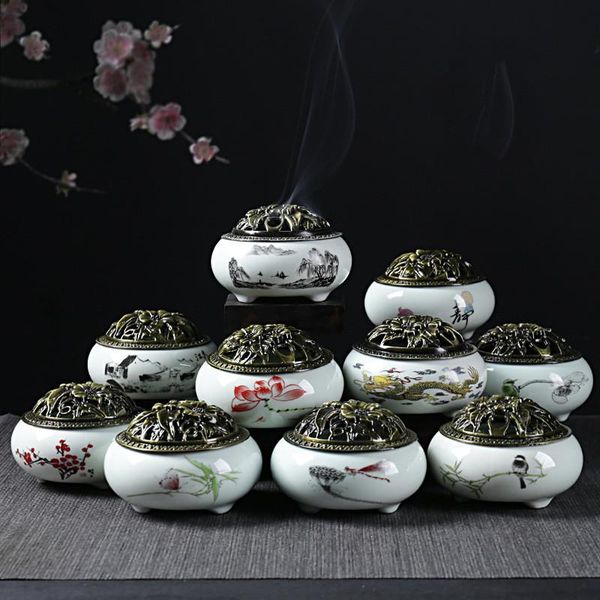 fragrance lamps household antique alloy small censer incense plate burner copper cover of ceramic ornaments decorate 9.5*6.5cm
fragrance lamps household antique alloy small censer incense plate burner copper cover of ceramic ornaments decorate 9.5*6.5cm