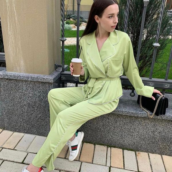 women's sleepwear hiloc green satin long sleeve robe sets bathrobe pocket nightgown spring home suit for women pajamas set 2021 homewea, Black;red
women's sleepwear hiloc green satin long sleeve robe sets bathrobe pocket nightgown spring home suit for women pajamas set 2021 homewea, Black;red