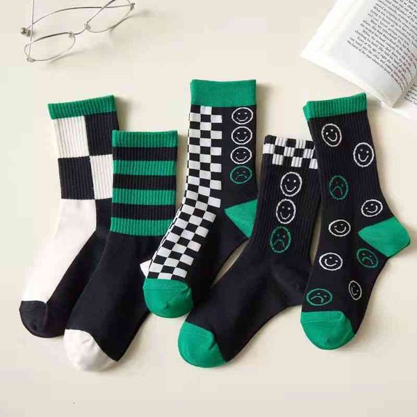 socks korean children's products in autumn and winter cartoon smiling face green medium tube cotton street fashion women's, Black;white
socks korean children's products in autumn and winter cartoon smiling face green medium tube cotton street fashion women's, Black;white