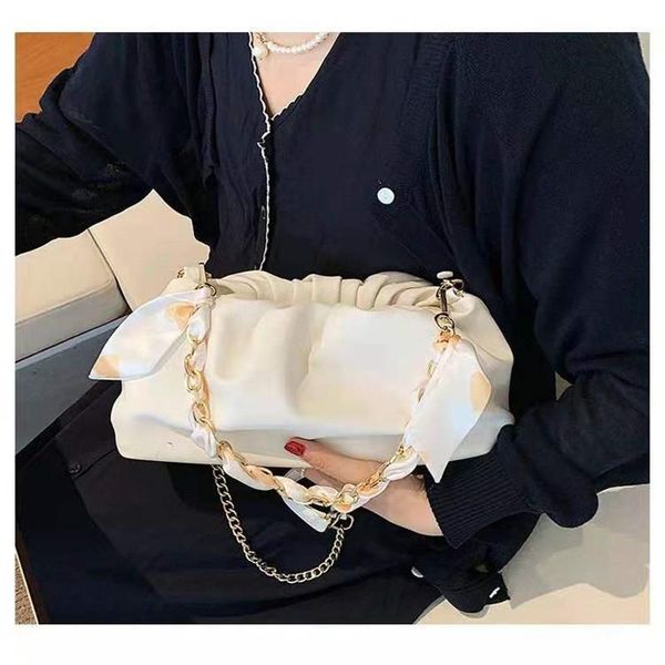 Evening Bags 2021 Women's Luxury Shoulder Bag Fashion Designer Chain Elegant Cloud Famous PU Messenger Baguette Flap
Evening Bags 2021 Women's Luxury Shoulder Bag Fashion Designer Chain Elegant Cloud Famous PU Messenger Baguette Flap