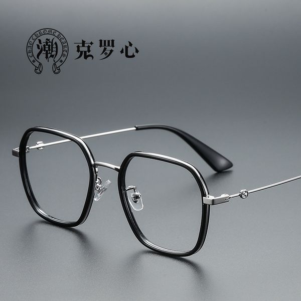 sunglasses anti blue light myopia glasses for women can be equipped with a degree of foreign style small frame plain face, ultra radiation, White;black
sunglasses anti blue light myopia glasses for women can be equipped with a degree of foreign style small frame plain face, ultra radiation, White;black