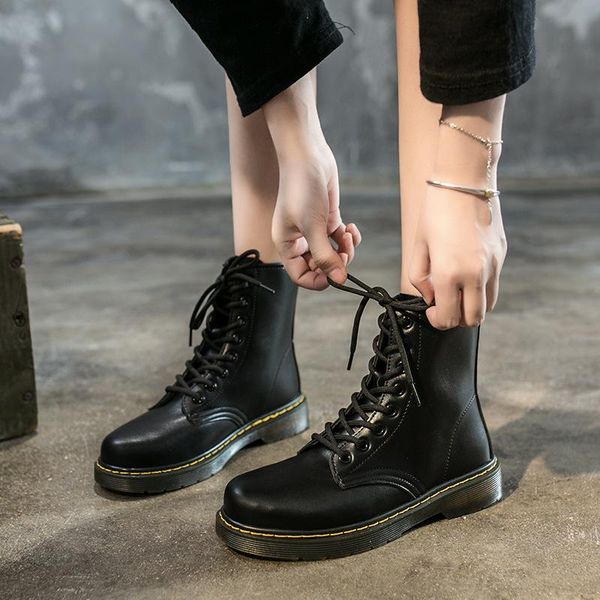 boots net red women 2021 british style mid-tube short female eight-hole paint motorcycle, Black
boots net red women 2021 british style mid-tube short female eight-hole paint motorcycle, Black