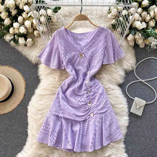 casual dresses bohemian holiday ruffles dress temperament v-neck irregular breasted buckle waist was thin hollow ruffled dress fem, Black;gray
casual dresses bohemian holiday ruffles dress temperament v-neck irregular breasted buckle waist was thin hollow ruffled dress fem, Black;gray