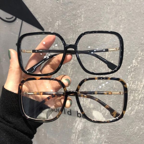 classic vintage sunglasses women oversized square plastic frame brand designer clear grey pink lens shades oculos a207, White;black
classic vintage sunglasses women oversized square plastic frame brand designer clear grey pink lens shades oculos a207, White;black