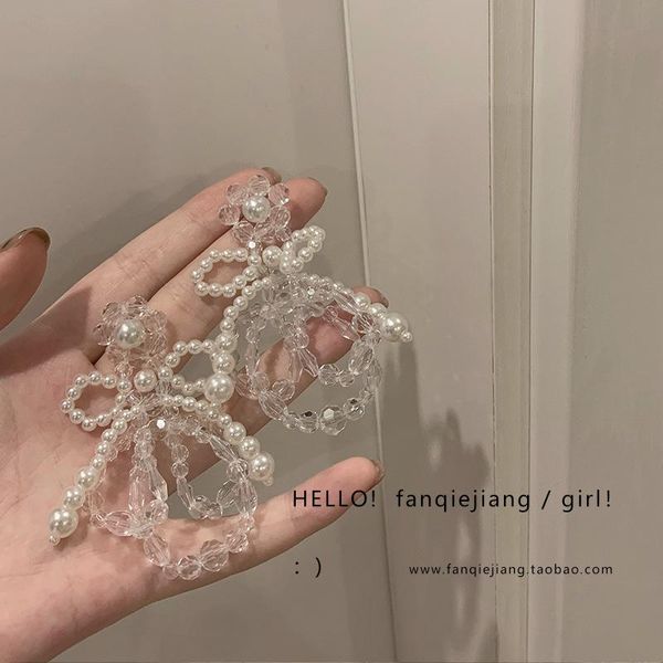 stud 2021 four seasons fashion beaded exaggerated large flower earrings zircon geometric geminine hair accessories summer women, Golden;silver
stud 2021 four seasons fashion beaded exaggerated large flower earrings zircon geometric geminine hair accessories summer women, Golden;silver