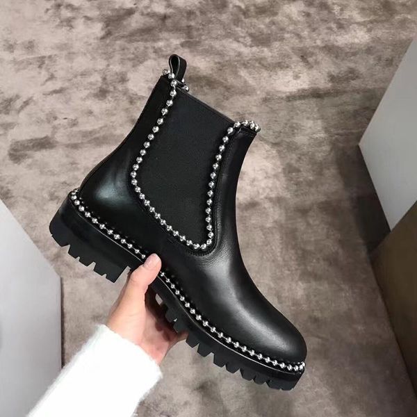 boots women black ankle platform genuine leather leisure round toe zipper low heel winter rome string bead temperament lady boot
boots women black ankle platform genuine leather leisure round toe zipper low heel winter rome string bead temperament lady boot