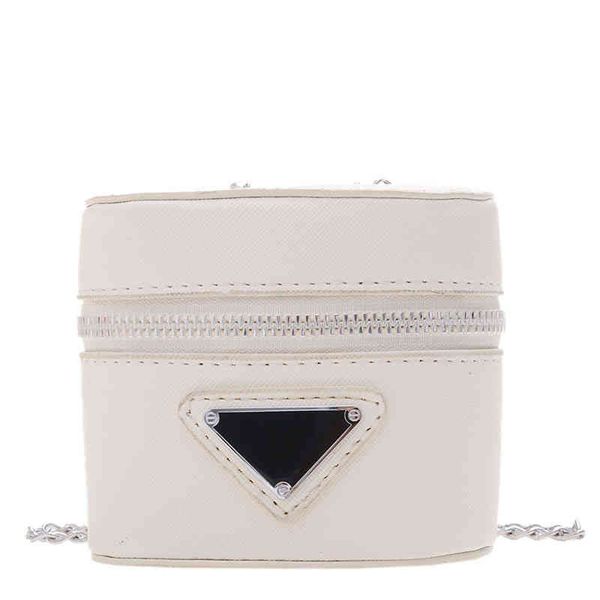56% off designer s autumn girls' foreign style fashion cool zero wallet mini chain satchel simple black and white small bag
56% off designer s autumn girls' foreign style fashion cool zero wallet mini chain satchel simple black and white small bag