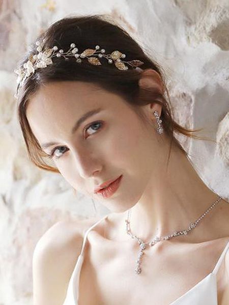 wedding bridal hair accessories make up vintage leaves and pearl headband elegant headwear hair jewelry party for women, Silver
wedding bridal hair accessories make up vintage leaves and pearl headband elegant headwear hair jewelry party for women, Silver