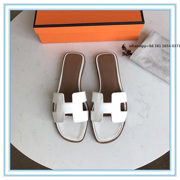 luxury fashion designer sand slippers hoof bottom comfortable brand women casual summer wide soled sandals with box size35-42, Black
luxury fashion designer sand slippers hoof bottom comfortable brand women casual summer wide soled sandals with box size35-42, Black